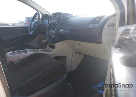 2013 Dodge Grand Caravan Sxt z USA, uszkodzony, nr VIN 2C4RDGCG3DR550415